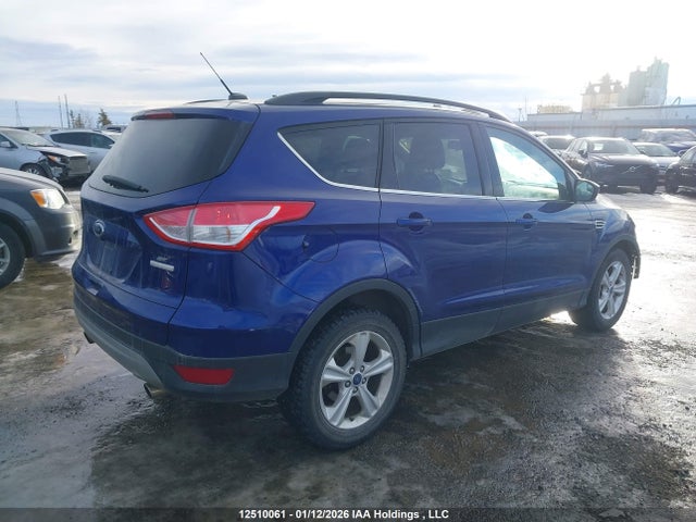 1FMCU0GX9GUC15623 Ford ESCAPE SE