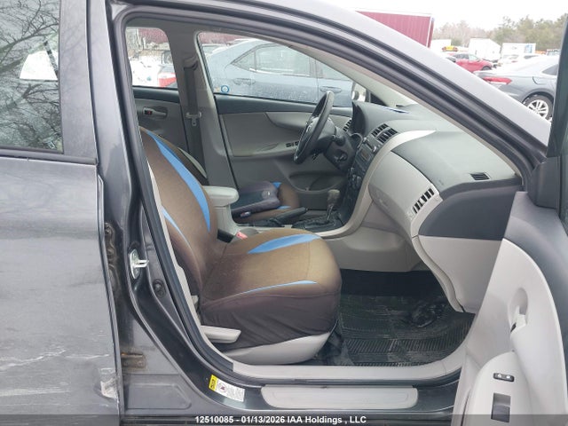 12510085 :رقم المزاد ، 2T1BU4EE2BC740649 vin ، 2011 Toyota Corolla S/le مزاد بيع