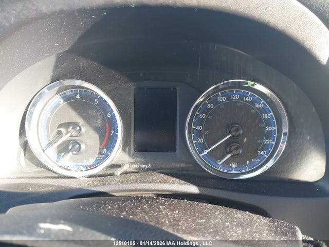 2T1BURHEXJC990020 Toyota COROLLA LE