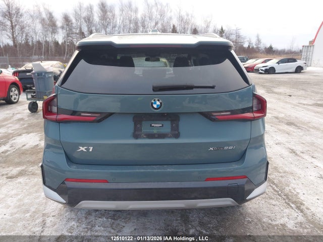 WBX73EF04P5W03673 BMW X1 Xdrive28i