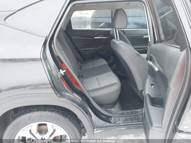 KNDEPCAA8S7750234 KIA Seltos Lx