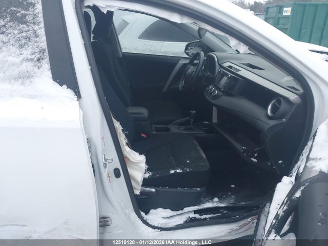Toyota RAV4 LE 2016 2T3BFREV7GW525028 Image 5