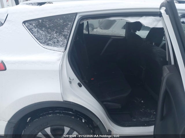 Toyota RAV4 LE 2016 2T3BFREV7GW525028 Image 8
