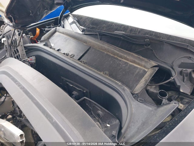 7SAYGAEE5NF399072 Tesla Model Y