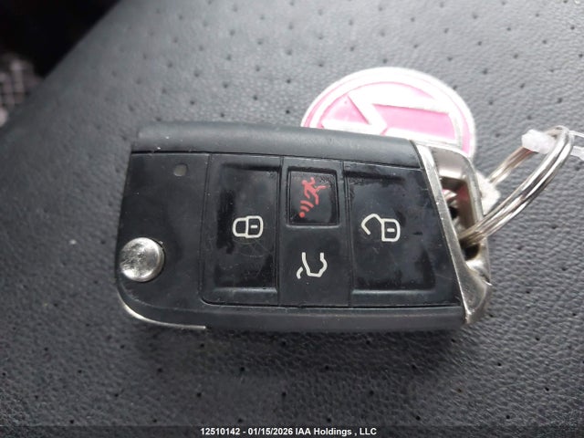 3VV2B7AX5JM154680 Volkswagen Tiguan Se/sel