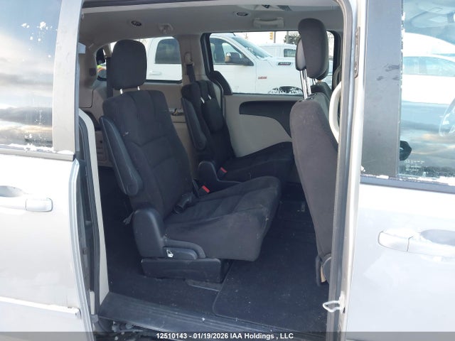 2014 Dodge Grand Caravan Se მანქანა იყიდება აუქციონზე, vin: 2C4RDGBG0ER415301, აუქციონის ნომერი: 12510143