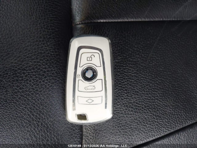 WBA3B3G55ENR83226 BMW 328I