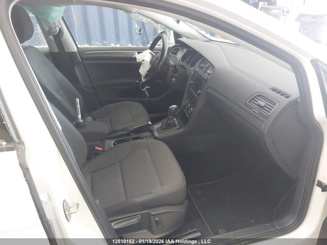 3VWG17AU6JM282548 Volkswagen GOLF S/SE