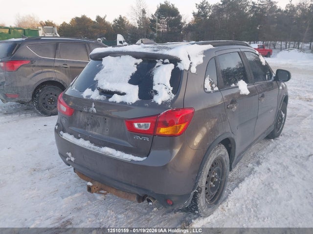 JA4AJ4AW1HZ609076 Mitsubishi Rvr Se Limited/gt