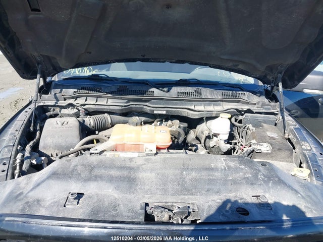 1C6RR7LM3KS706527 RAM 1500 Classic Slt