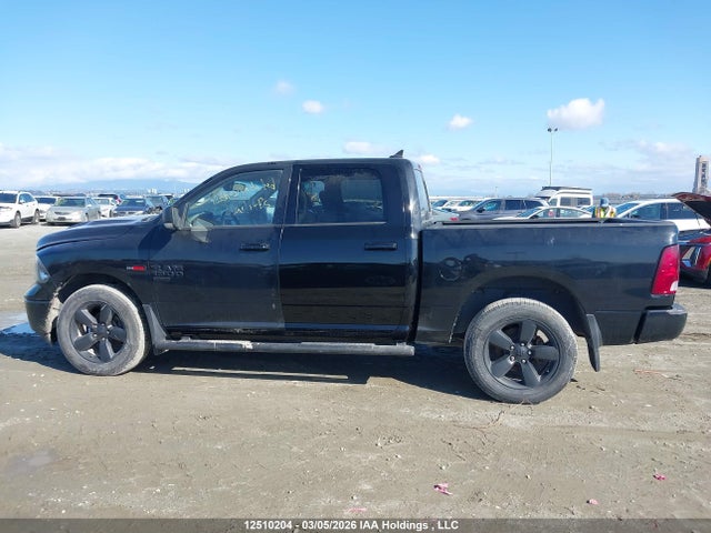1C6RR7LM3KS706527 RAM 1500 Classic Slt