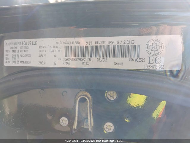 1C6RR7LM3KS706527 RAM 1500 Classic Slt