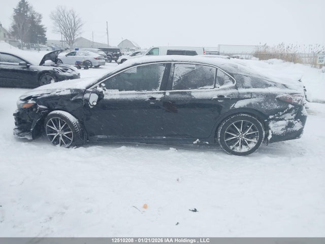 4T1S11AK7RU250266 Toyota CAMRY SE