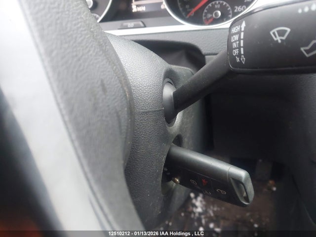 3VW217AU9FM023330 Volkswagen Golf