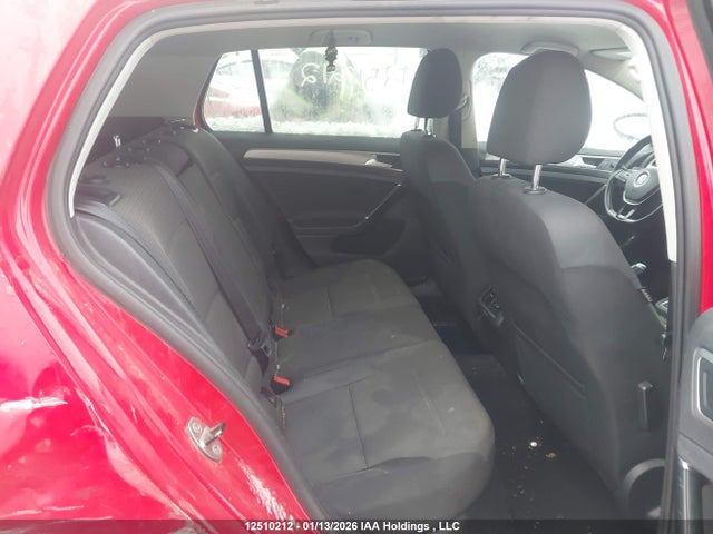 3VW217AU9FM023330 Volkswagen Golf