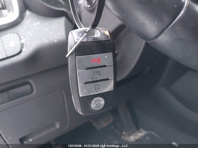 5XYPGDA33KG601202 KIA Sorento 2.4l Lx