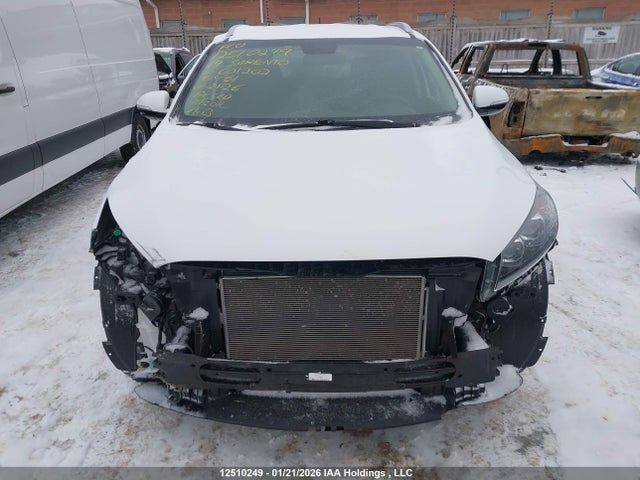 5XYPGDA33KG601202 KIA Sorento 2.4l Lx