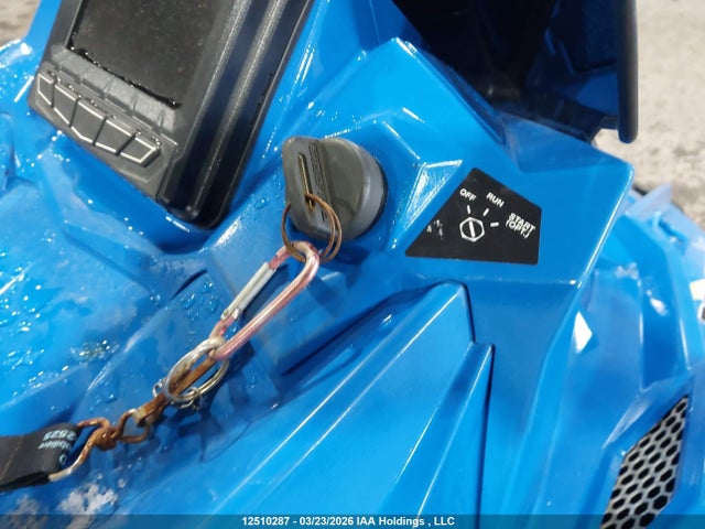 Polaris Polaris 2018 SN1EFM8P5JC163575 Image 11