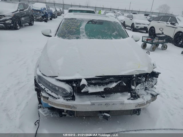 1HGCV2F94KA800900 Honda Accord Touring 2.0t