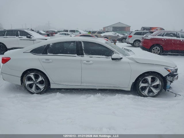 1HGCV2F94KA800900 Honda Accord Touring 2.0t