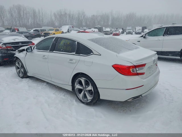 1HGCV2F94KA800900 Honda Accord Touring 2.0t