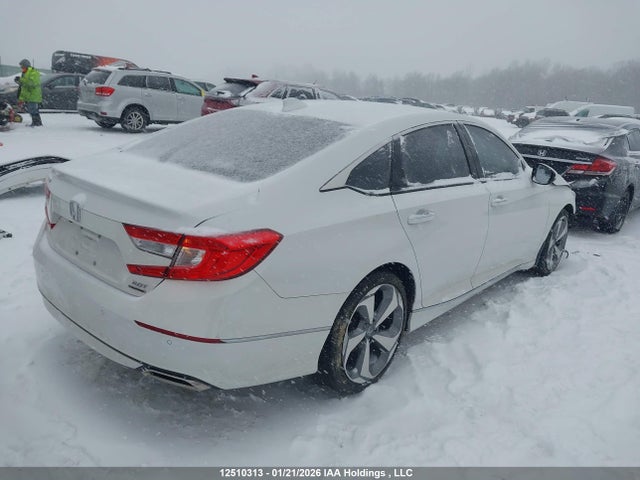 1HGCV2F94KA800900 Honda Accord Touring 2.0t