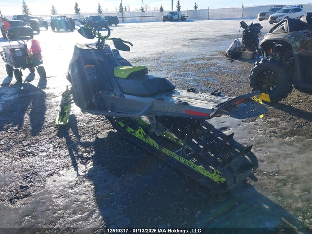 Skidoo Summit X 850 2023 2BPSTJPB8PV000185 Image 3