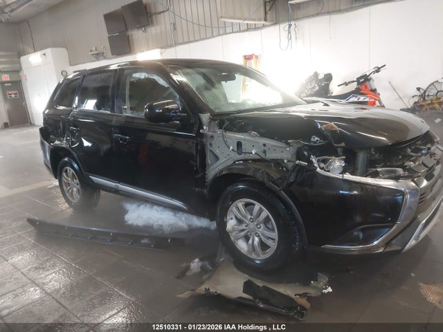 2020 Mitsubishi Outlander Es მანქანა იყიდება აუქციონზე, vin: JA4AZ2A32LZ603265, აუქციონის ნომერი: 12510331