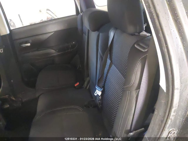 2020 Mitsubishi Outlander Es მანქანა იყიდება აუქციონზე, vin: JA4AZ2A32LZ603265, აუქციონის ნომერი: 12510331