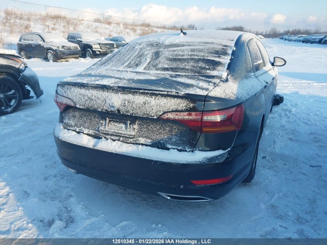 3VWE57BU2KM063937 Volkswagen JETTA SEL