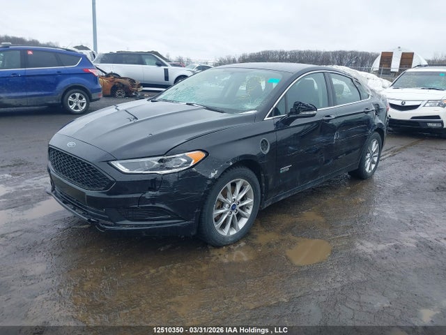 2018 Ford Fusion Energi Se Luxury მანქანა იყიდება აუქციონზე, vin: 3FA6P0PU7JR215865, აუქციონის ნომერი: 12510350