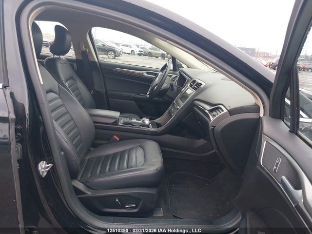 2018 Ford Fusion Energi Se Luxury მანქანა იყიდება აუქციონზე, vin: 3FA6P0PU7JR215865, აუქციონის ნომერი: 12510350