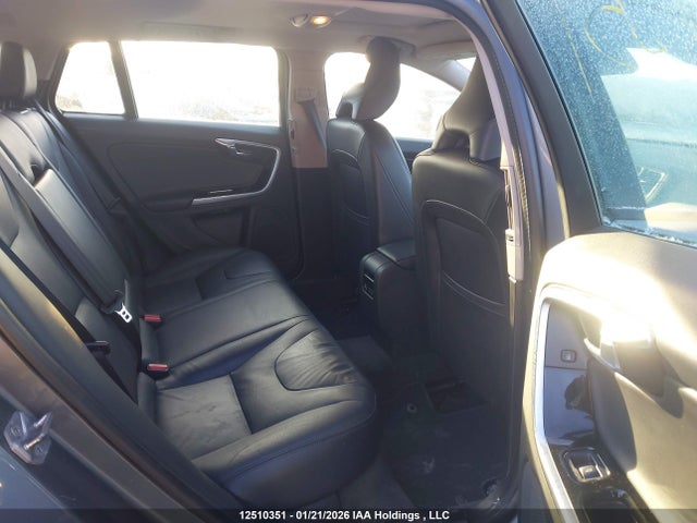 YV149MSL7J2392237 Volvo V60 T6 Dynamic
