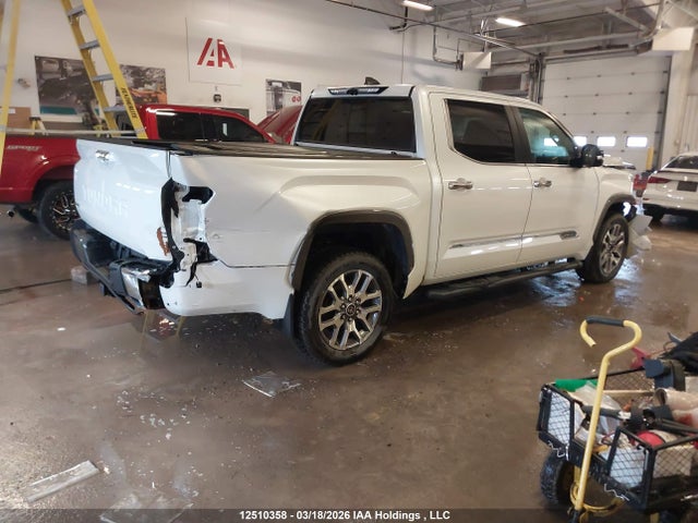 Aukcja sprzedaży 2024 Toyota Tundra Crewmax Platinum/crewmax 1794, vin: 5TFMA5DB8RX225777, numer aukcji: 12510358