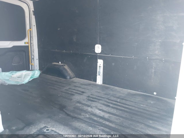 1FTBR1C89NKA11158 Ford Transit T-250