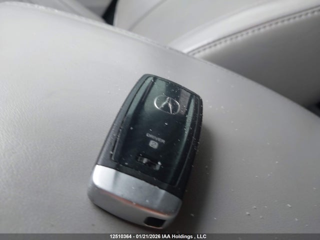 Acura MDX 2016 5FRYD4H43GB504008 Image 11