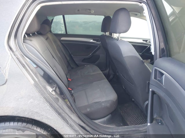 3VW217AU9GM005525 Volkswagen Golf S/se/sel