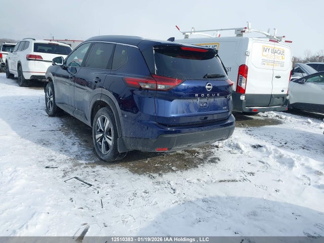 JN8BT3BB3SW173516 Nissan Rogue 60th Anniversary Edition/sv Moonroof