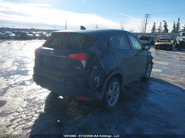 3CZRU5H36MM100611 Honda HR-V LX