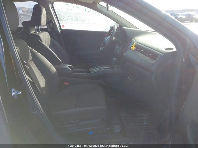 3CZRU5H36MM100611 Honda HR-V LX