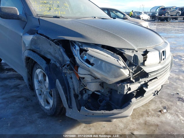 3CZRU5H36MM100611 Honda HR-V LX