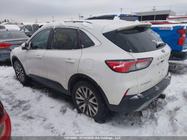 1FMCU9J9XLUB51696 Ford Escape Titanium