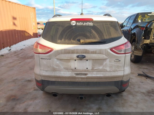 1FMCU9GX6GUC84693 Ford ESCAPE SE