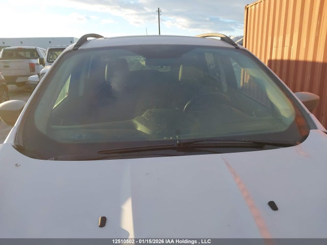 1FMCU9GX6GUC84693 Ford ESCAPE SE