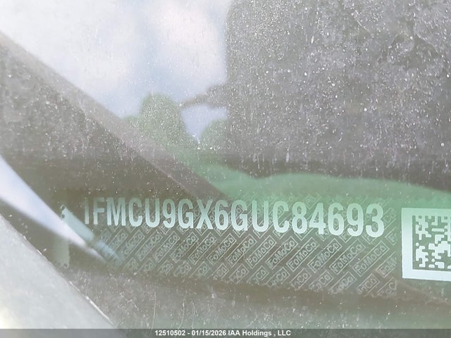1FMCU9GX6GUC84693 Ford ESCAPE SE