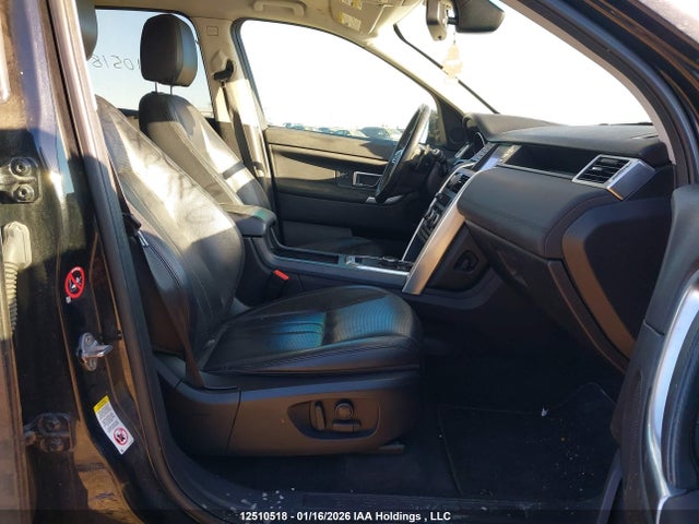 SALCR2BG8HH672483 Land Rover Discovery Sport Hse