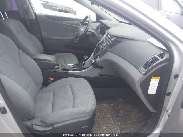 Продаж на аукціоні авто 2015 Hyundai Sonata Hybrid Limited, vin: KMHEC4A48FA127874, номер лоту: 12510520