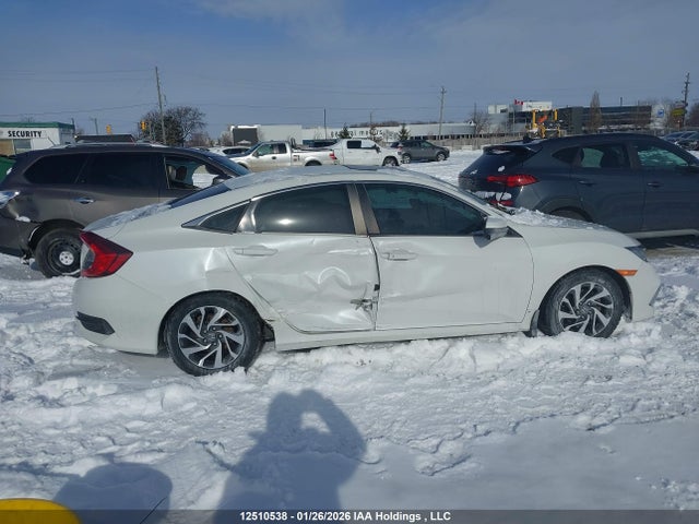 2HGFC2F72KH043093 Honda CIVIC EX