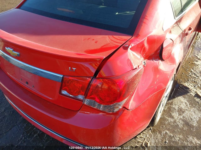 1G1PF5SB4F7199281 Chevrolet Cruze 2lt