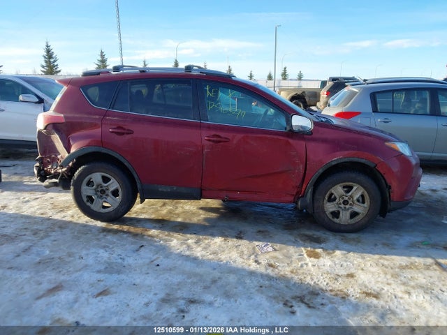 2T3RFREV5JW824216 Toyota Rav4 Adventure/xle
